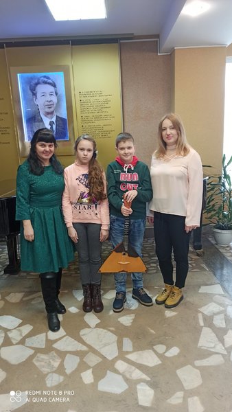 Участие во II Открытом региональном конкурсе исполнителей на струнных народных инструментах